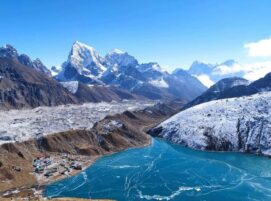 Gokyo Cholapass Everest Base Camp and Kalapathar Trek