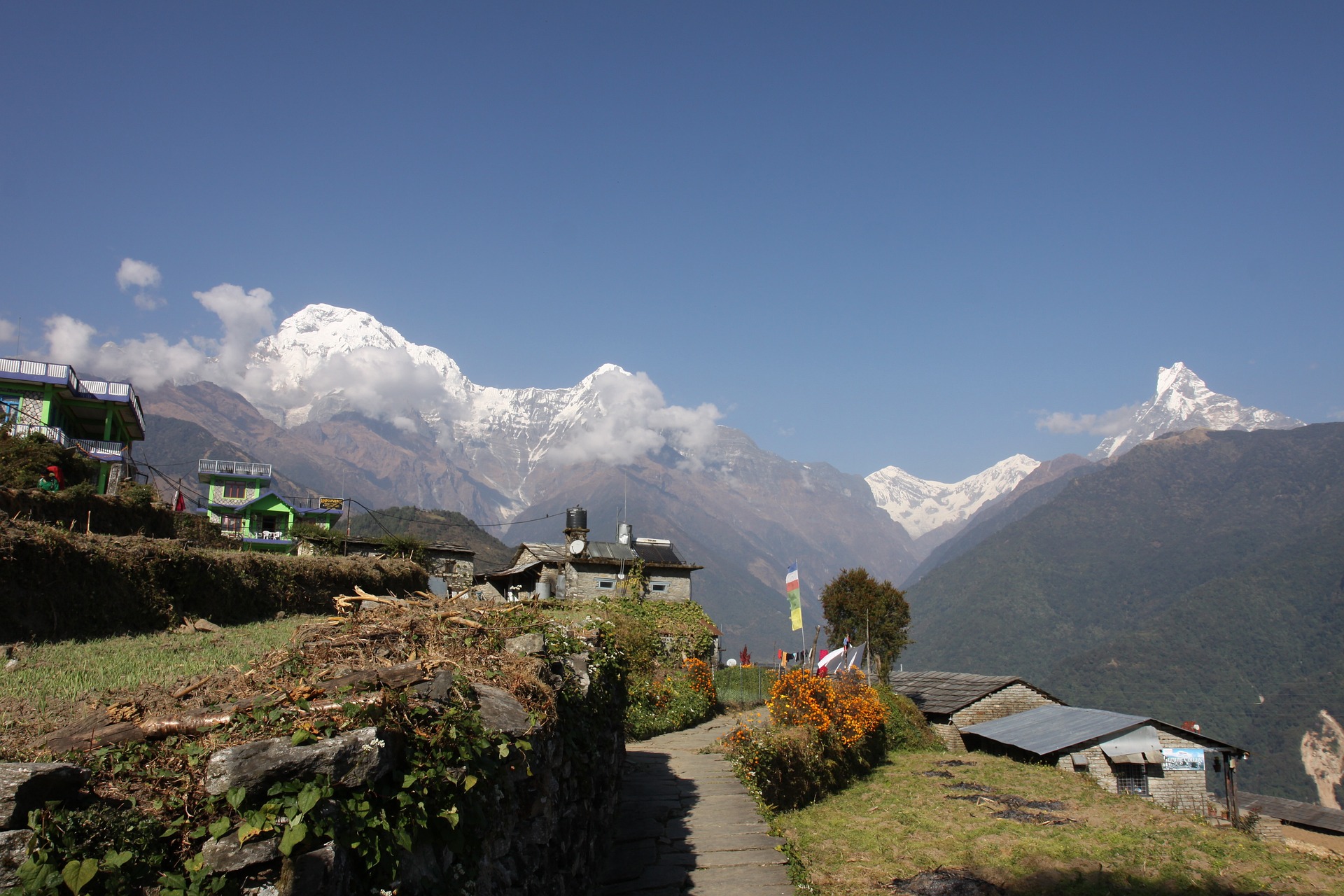 Easy Treks for Beginners in Nepal 