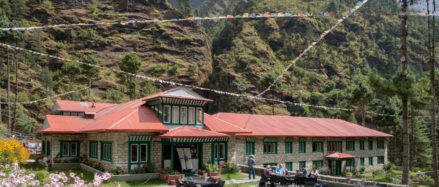 Sherpa Shangrila Resort In Phakding