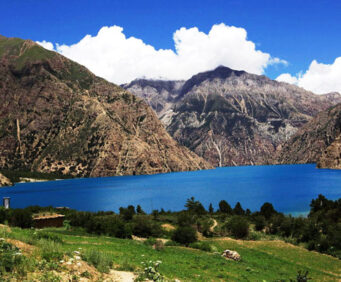 Guide to Trekking in the Dolpo Region