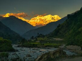 Annapurna Circuit Trek Weather and Temperature 