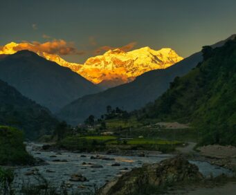 Annapurna Circuit Trek Weather and Temperature 