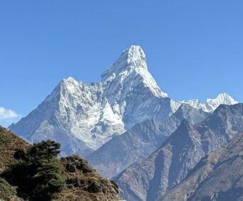 What are technically difficult mountains in Nepal?
