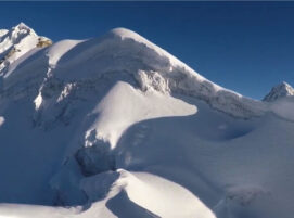 How long does it take to climb Lobuche East?